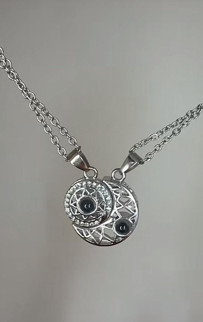 COLLAR del amor eterno SOLUNA “¿Listo para regalar algo que diga más que mil palabras? 💞 Descubre Soluna™.”